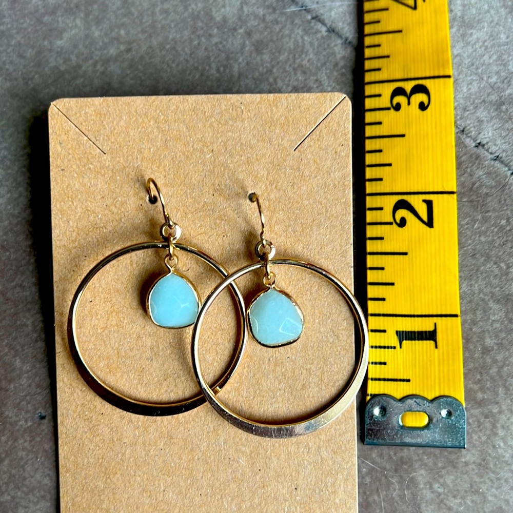 Hoop earrings with inner beads